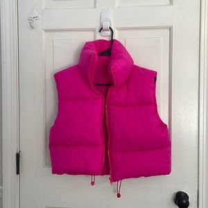 hot pink puffer vest great condition